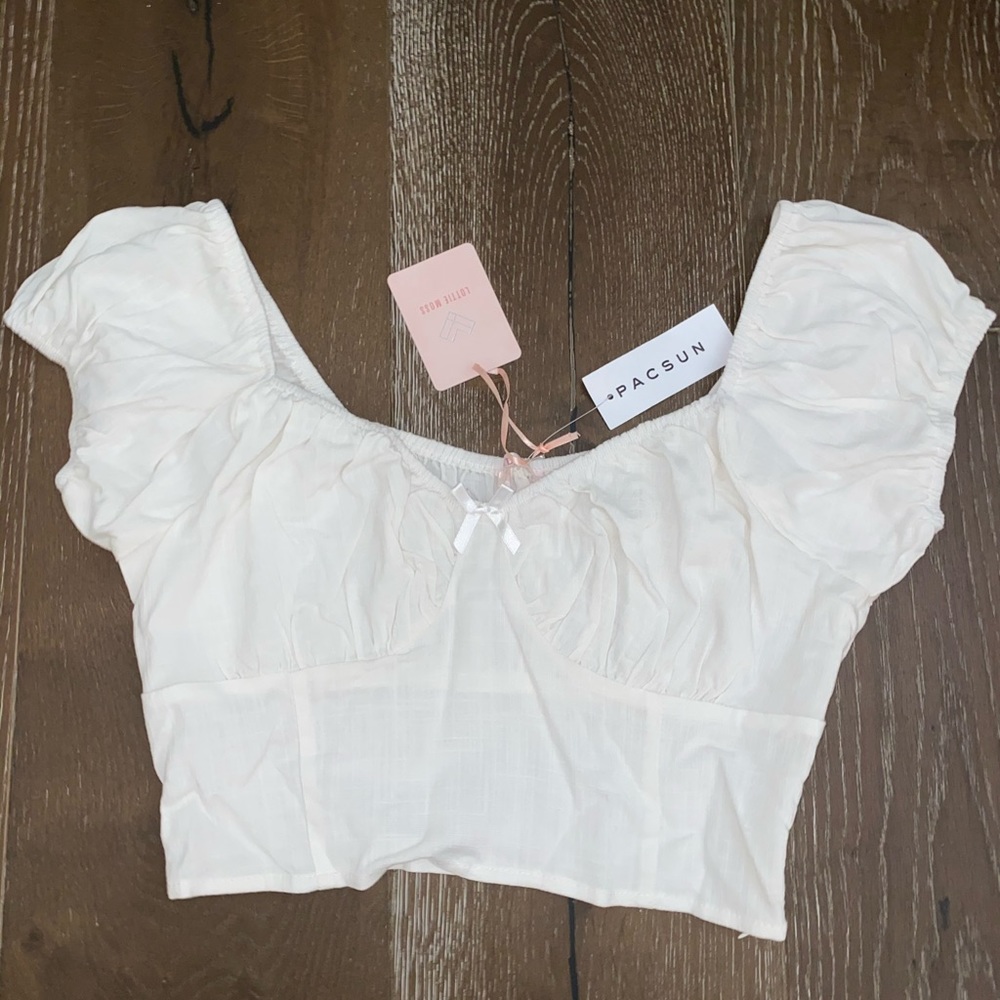 girly crop top